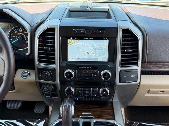 Used 2018 Magma Red Metallic Ford  image 29