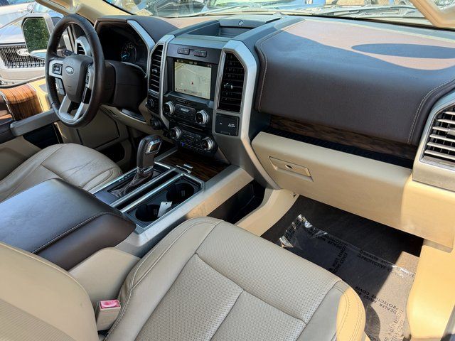 Used 2018 Magma Red Metallic Ford  image 33