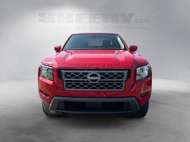 Used 2023 Red Alert Nissan  image 16