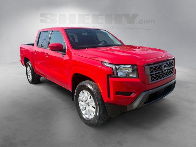 Used 2023 Red Alert Nissan  image 2