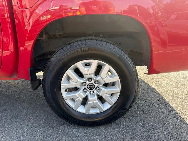Used 2023 Red Alert Nissan  image 27