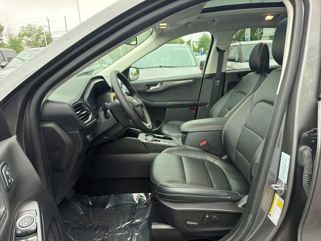 Certified Used 2022 Gray Metallic Ford  image 9