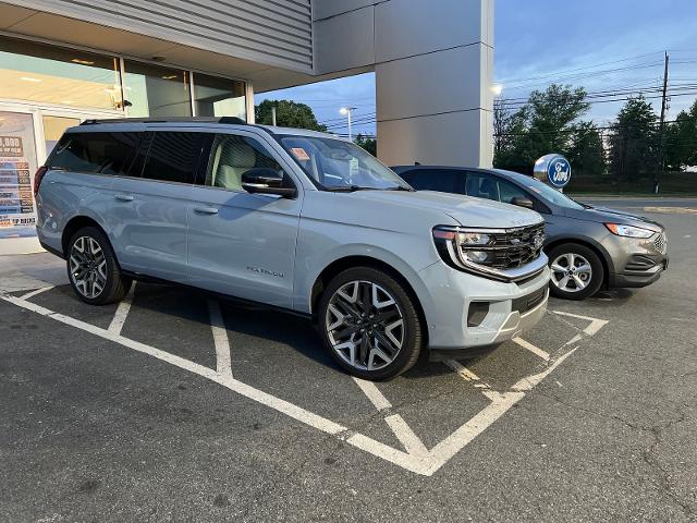 2025 Ford Expedition Platinum MAX 4x4's photo