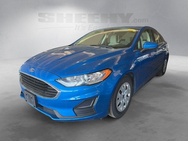 Used 2020 Velocity Blue Metallic Ford  image 3