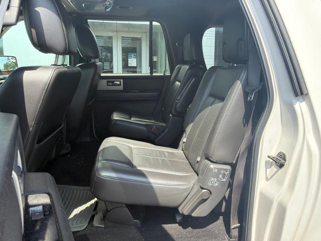 Used 2013 White Platinum Clearcoat Metallic Ford  image 7