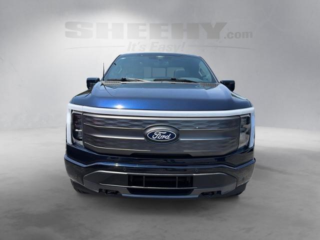 Used 2025 Antimatter Blue Metallic Ford  image 17