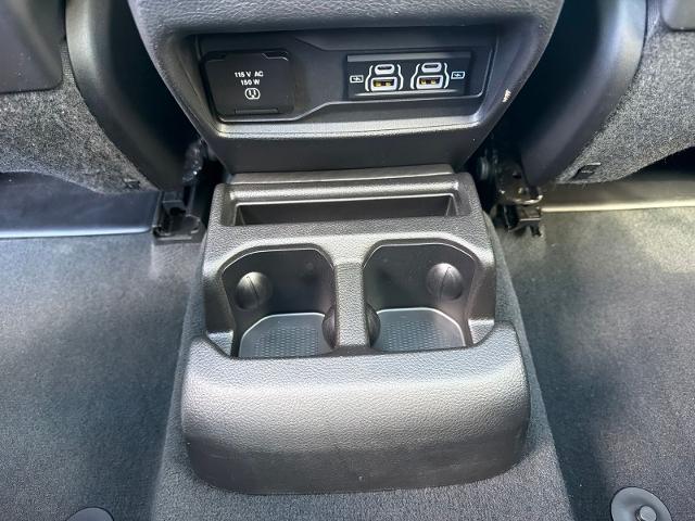 Used 2023 Ember Pearlcoat Jeep  image 27