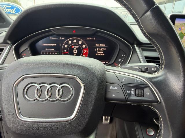 Used 2018 Navarra Blue Metallic Audi  image 17