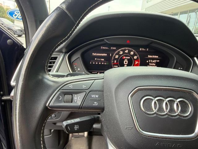 Used 2018 Navarra Blue Metallic Audi  image 18