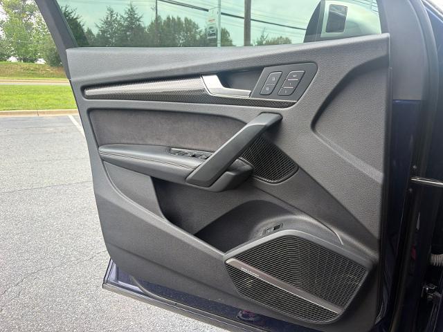 Used 2018 Navarra Blue Metallic Audi  image 23
