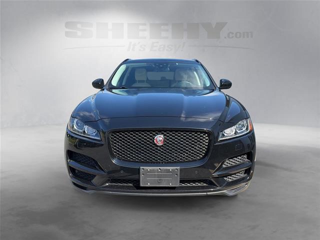 Used 2017 Ultimate Black Jaguar  image 17