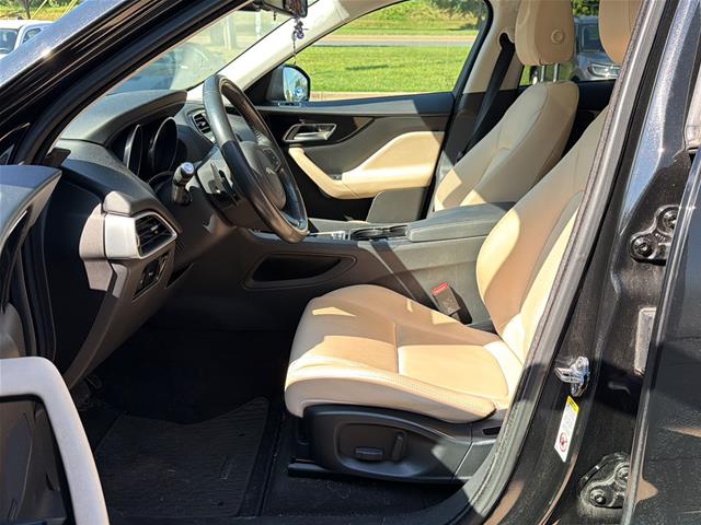 Used 2017 Ultimate Black Jaguar  image 8