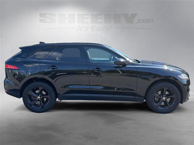 Used 2017 Ultimate Black Jaguar  image 9