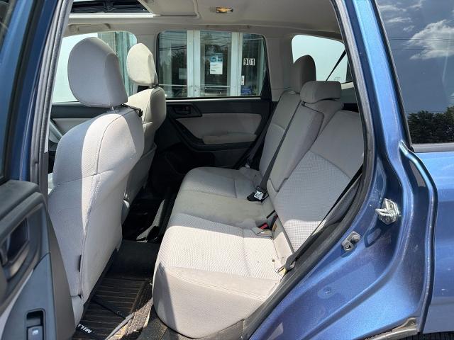Used 2015 Quartz Blue Pearl Subaru  image 15