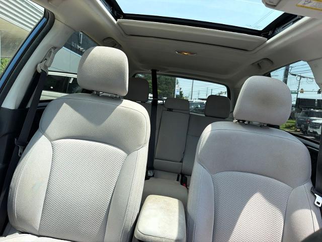 Used 2015 Quartz Blue Pearl Subaru  image 17