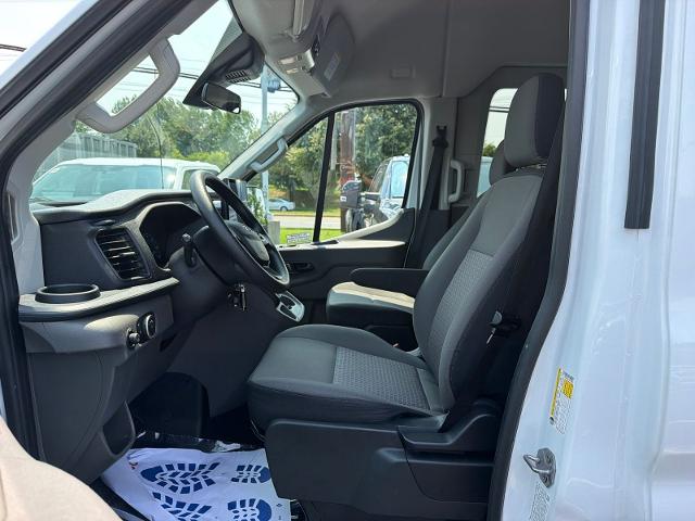 Used 2024 Oxford White Ford  image 7