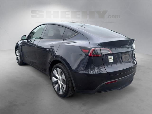 Used 2024  Tesla  image 12