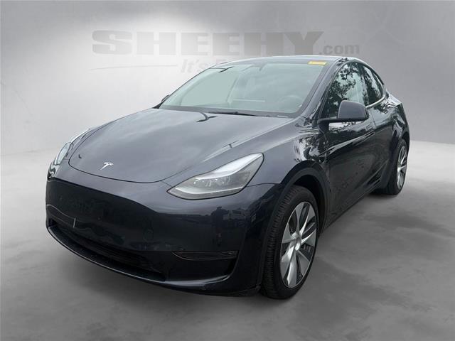 Used 2024  Tesla  image 13