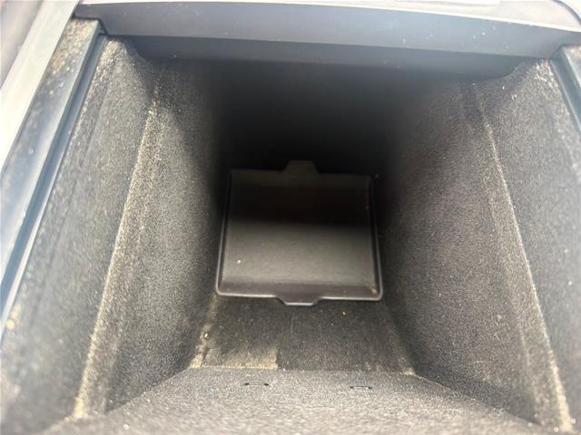 Used 2024  Tesla  image 20