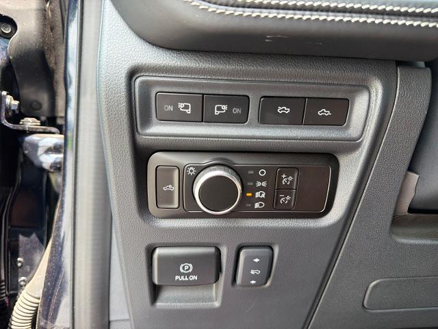 Used 2024 Blue Metallic Ford  image 23