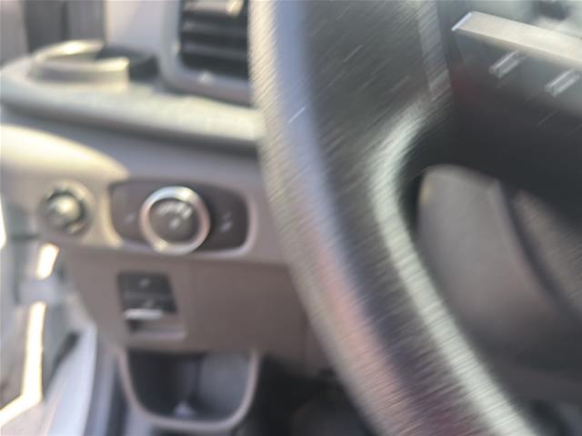 Used 2023  Ford  image 15
