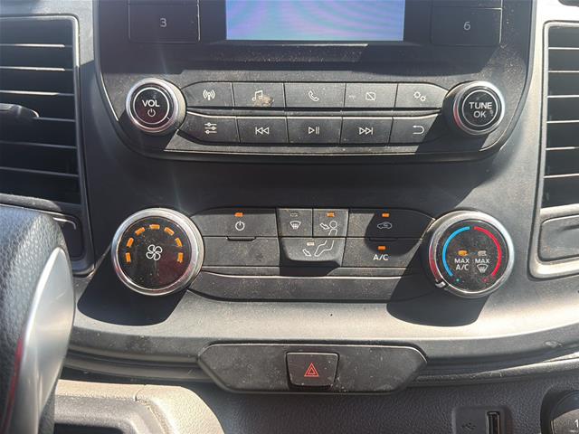 Used 2023  Ford  image 18
