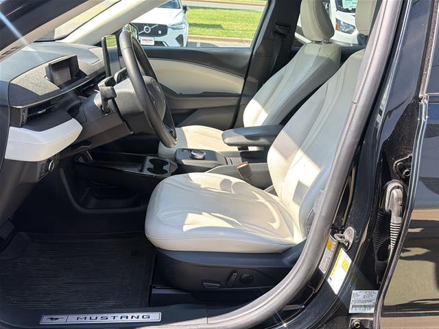 Used 2023 Shadow Black Ford  image 8