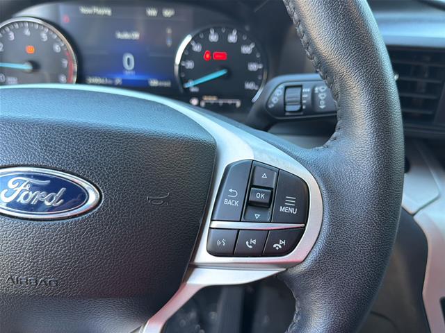 Used 2023 Agate Black Metallic Ford  image 17