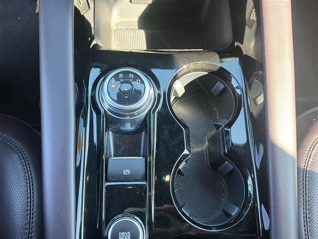 Used 2026  Ford  image 8