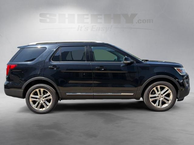 Used 2017 Shadow Black Ford  image 10