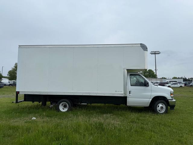 New 2027 Oxford White Ford DRW image 20