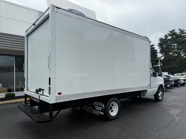 New 2027 Oxford White Ford DRW image 32