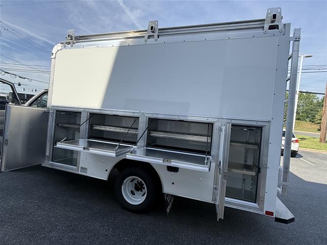 New 2027 Oxford White Ford  image 43