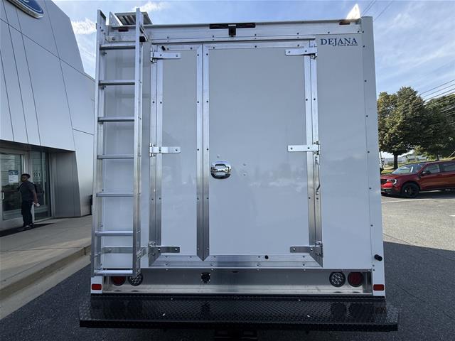New 2027 Oxford White Ford  image 47