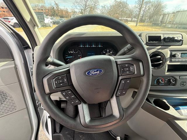 New 2025 Oxford White Ford  image 18