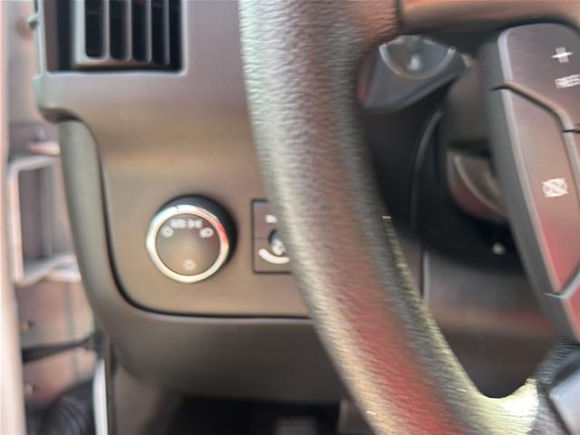 Used 2016 Summit White Chevrolet  image 22