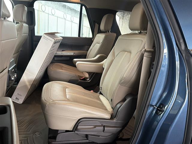 Used 2019 Blue Metallic Ford  image 10