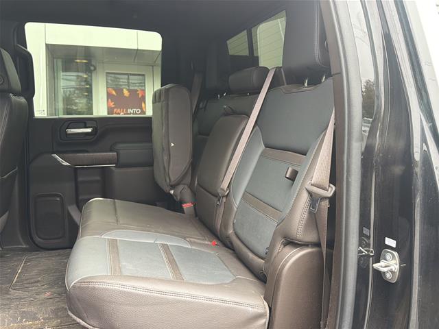Used 2023 Ebony Twilight Metallic GMC  image 5