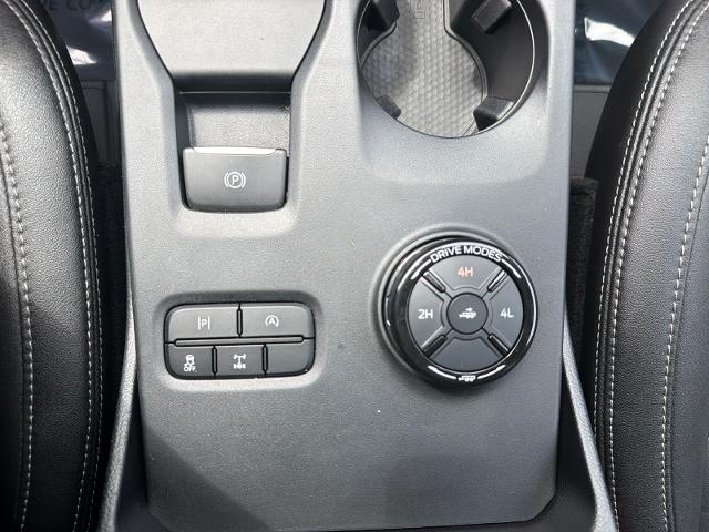 Used 2024 Oxford White Ford  image 23