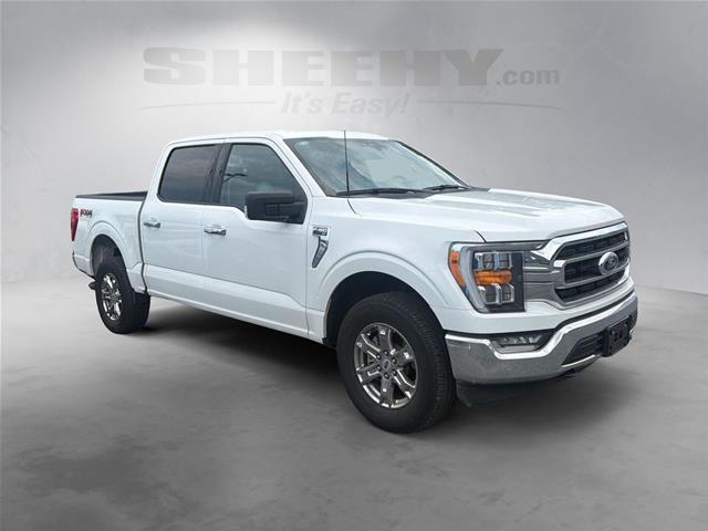 Certified Used 2023 Oxford White Ford  image 2