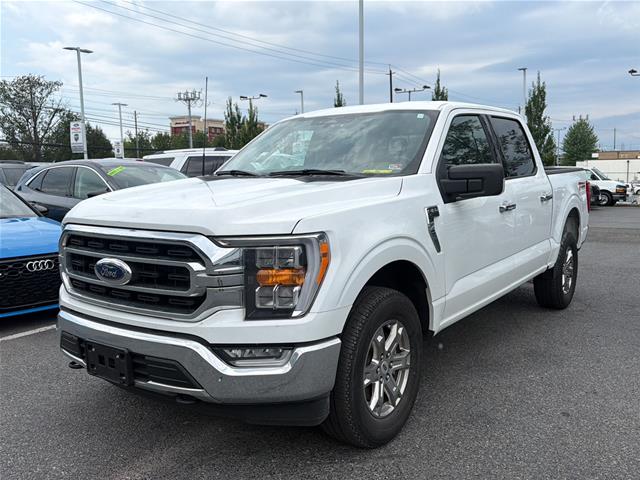 Certified Used 2023 Oxford White Ford  image 9