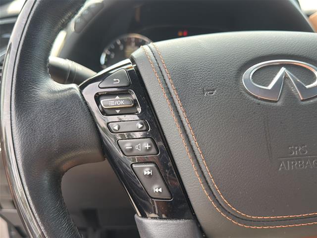 Used 2022 Champagne Quartz INFINITI  image 12