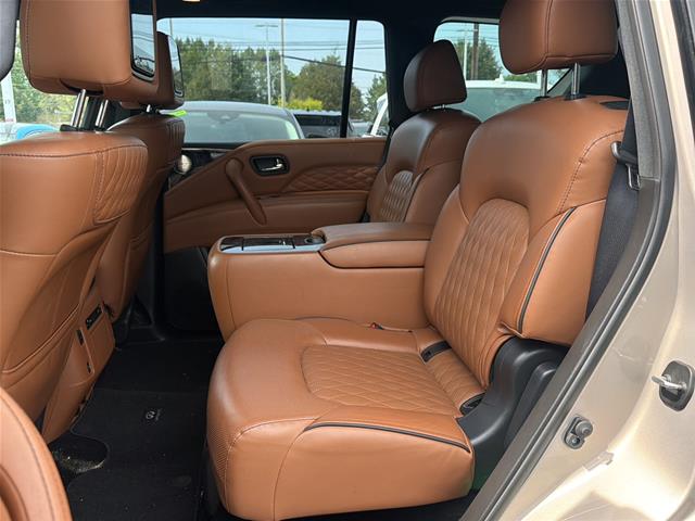 Used 2022 Champagne Quartz INFINITI  image 5