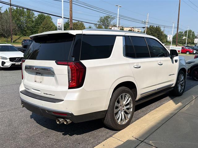 Used 2023 White Frost Tri-Coat GMC  image 2