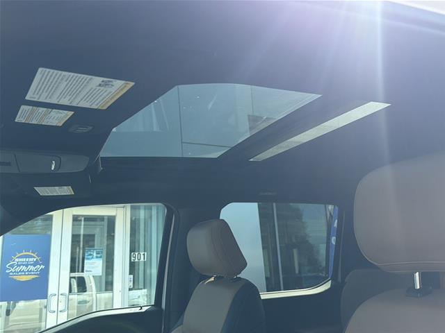 Used 2021 Star White Ford  image 10