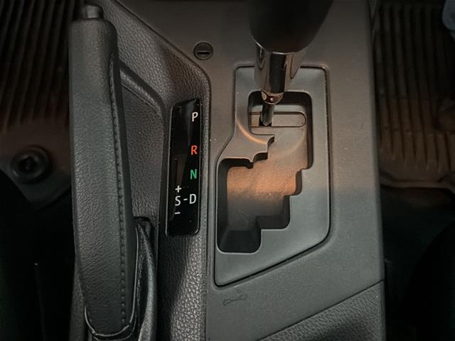 Used 2018 Black Toyota  image 11