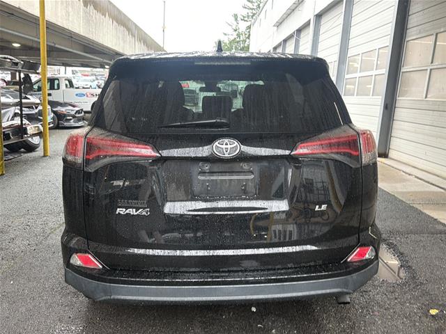 Used 2018 Black Toyota  image 3