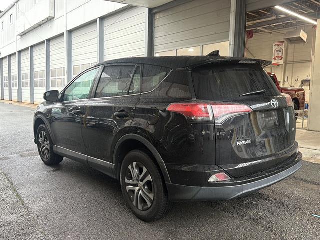 Used 2018 Black Toyota  image 4