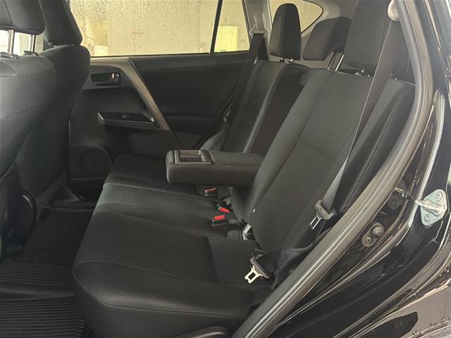 Used 2018 Black Toyota  image 7