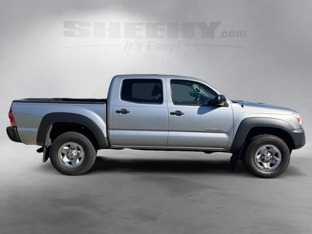 Used 2014 Silver Sky Metallic Toyota  image 10